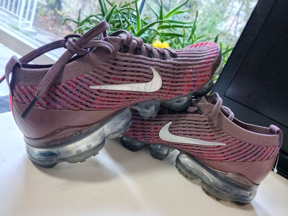 Дамски маратонки Nike Air VaporMax Flyknit 3