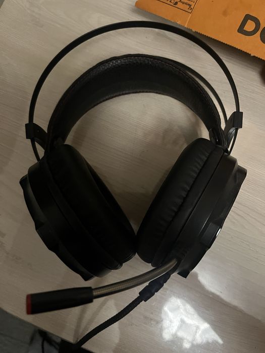 Продам наушники для пк