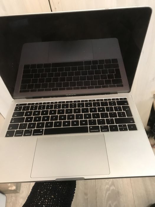 Macbook 1708 -dezmembrez