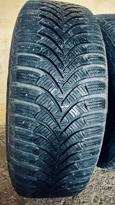 Vând roti in 4 prezoane Hankook 195/65/R15