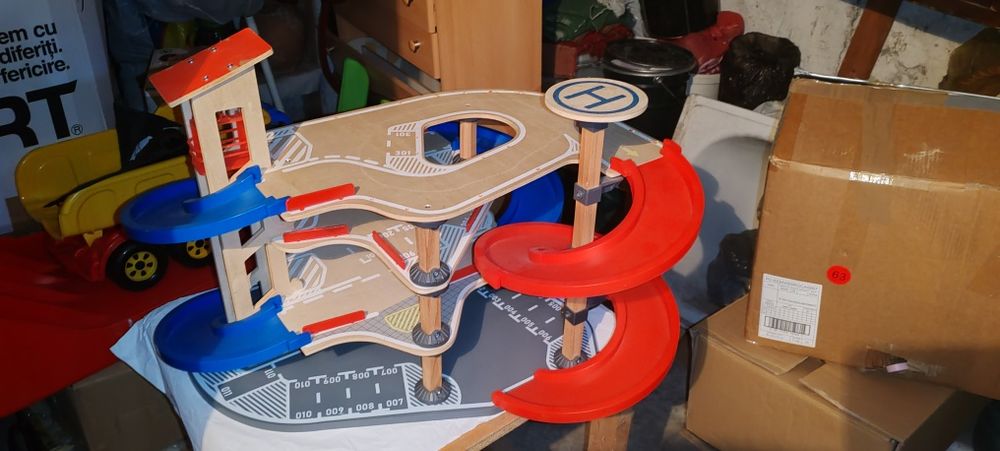 Circuit masinute jucarii tabla air