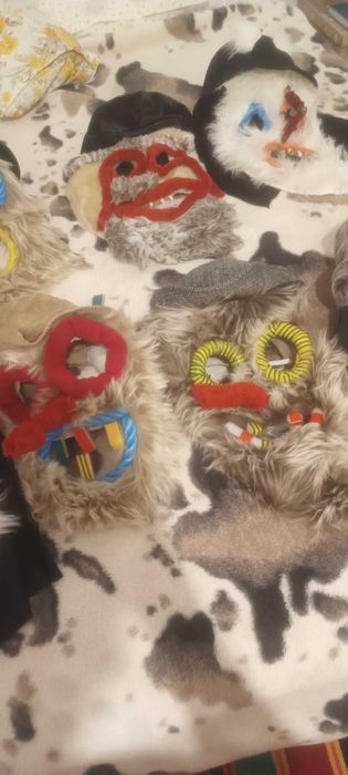 Masti urători tradiționale