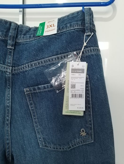 Нови дънки, марка Benetton