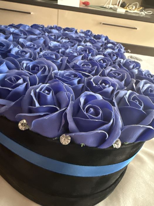 Arabjament flori din sapun