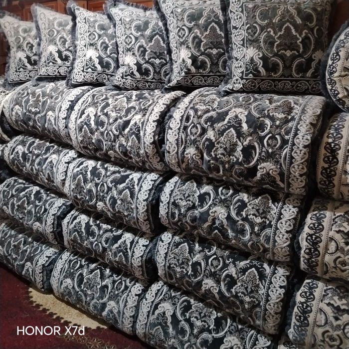 Koʻrpa koʻrpacha matras yostiq