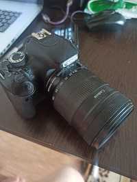 Продам фотоаппарат canon 600d. Объектив 18*135