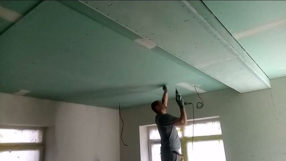 Instalații electrice complete + finisaje interioare