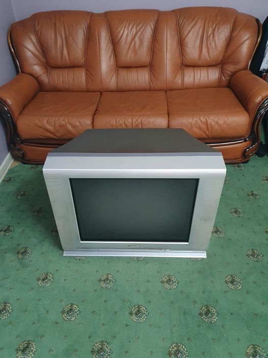 Продам телевизор TOSHIBA.