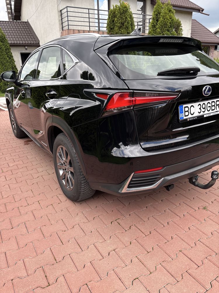 Lexus NX300H an 2018