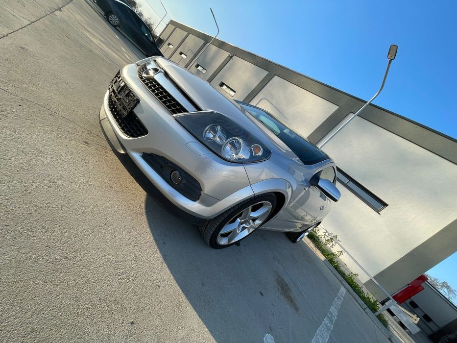 Opel Astra H Gtc  Panoramic Edition