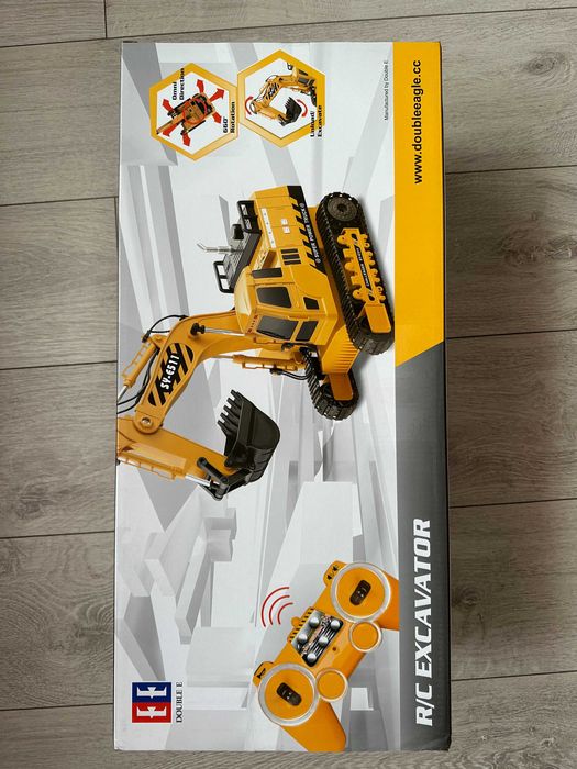 Excavator RC Double Eagle E511 1:20