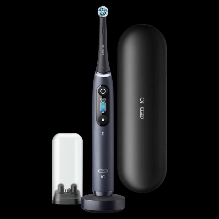 Periuta de dinti electrica Oral-B iO8 Neagra