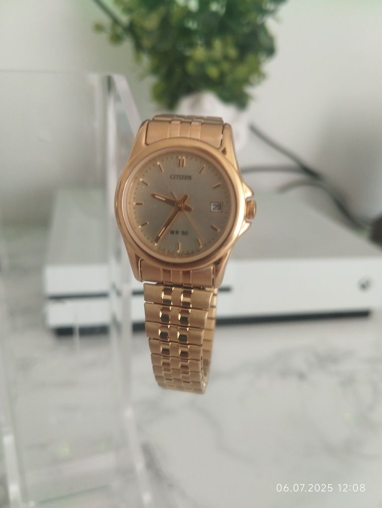 Ceas dama CITIZEN W R50