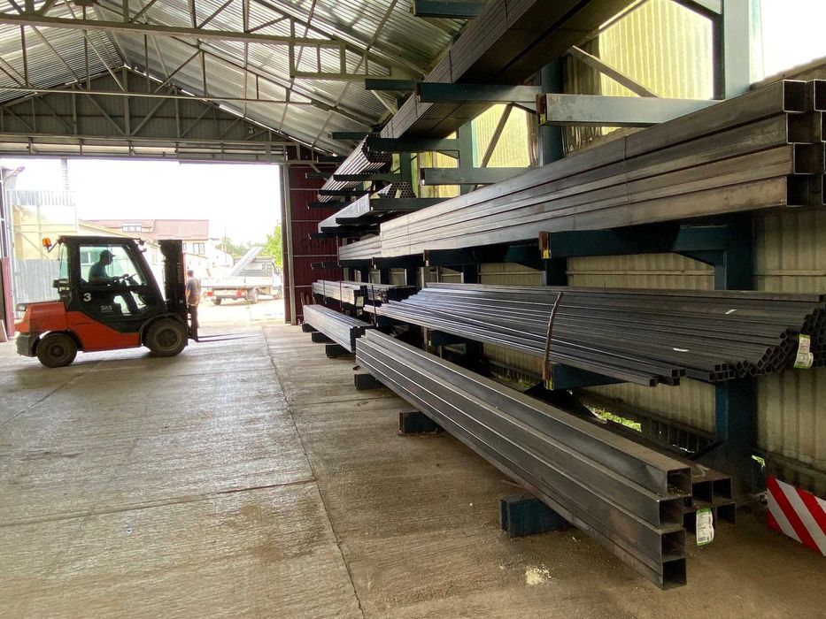 Spatii de inchiriat -depozitare, vanzare in Targu Neamt