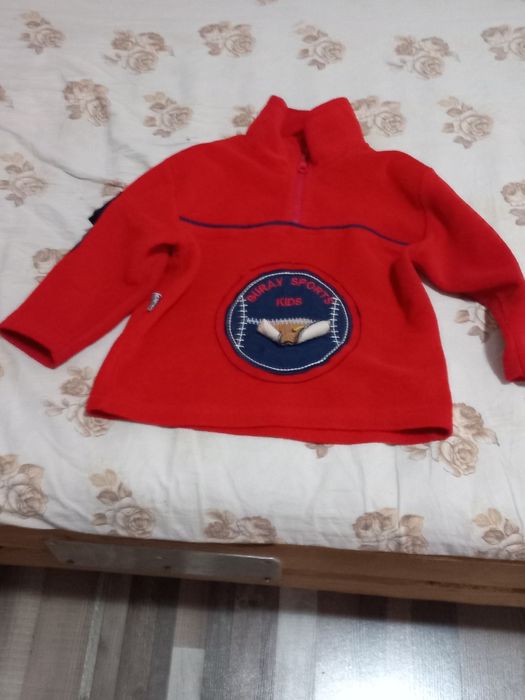 Vând  haine ptr copii în stare bună fete băiat