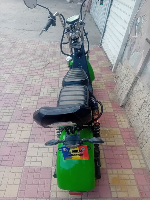 Schimb scuter electric, cu unu de 3000 w sau vând 4500 ,lei
