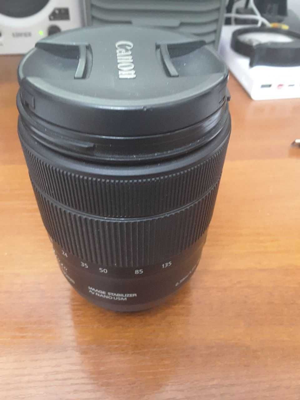 Объектив Canon EF-S 18-135mm f/3.5-5.6 IS nano USM