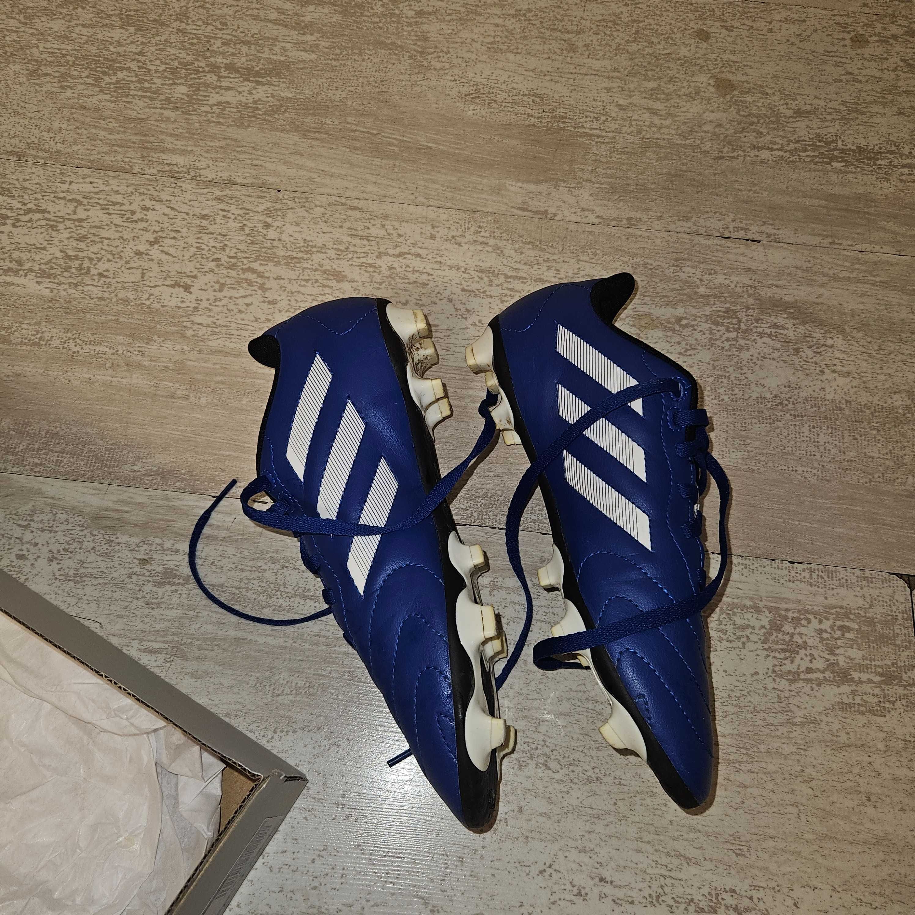 Детдки Бутонки Adidas