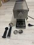 Vand expresor semiautomat Klarstein