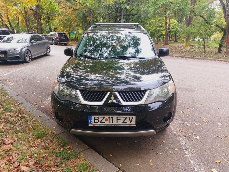 Mitsubishi Outlander 2.2 DI-D NAVI Instyle