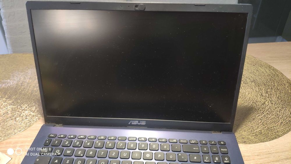 Laptop ASUS SonicMaster 509DA Лаптоп, AMD RYZEN 5 за части, на части