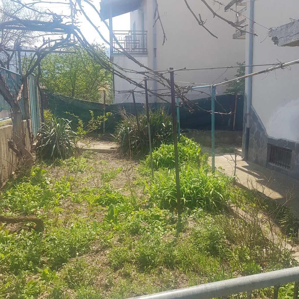 Продава се Къща в Дупница - 172 кв.м за 472 €/кв.м - Снимка #4