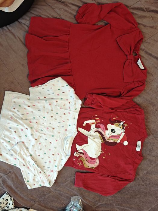 Лот дрешки,110 на H&M за момиче
