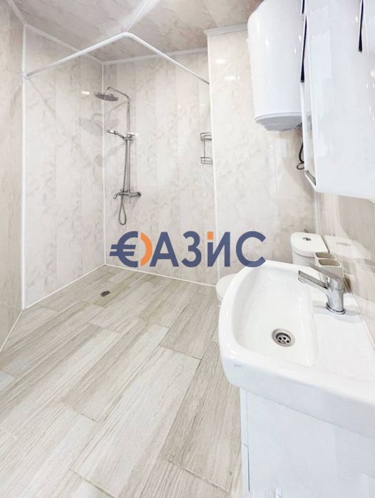 Продава се Двустаен апартамент в к.к. Слънчев бряг - 50 кв.м за 934 €/кв.м - Снимка #4