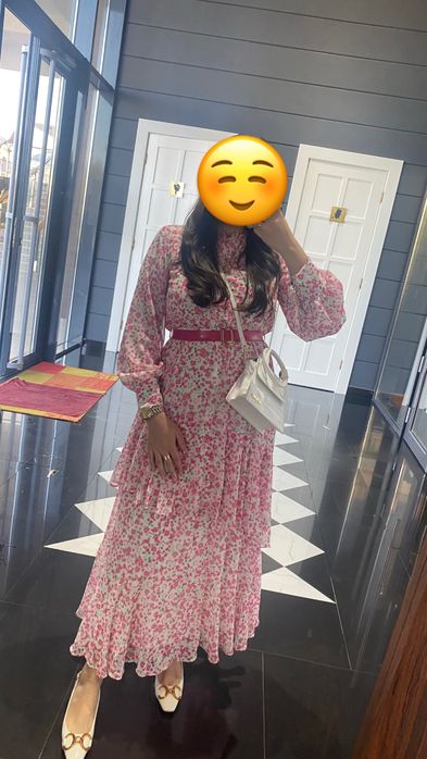 Женское вечернее платье