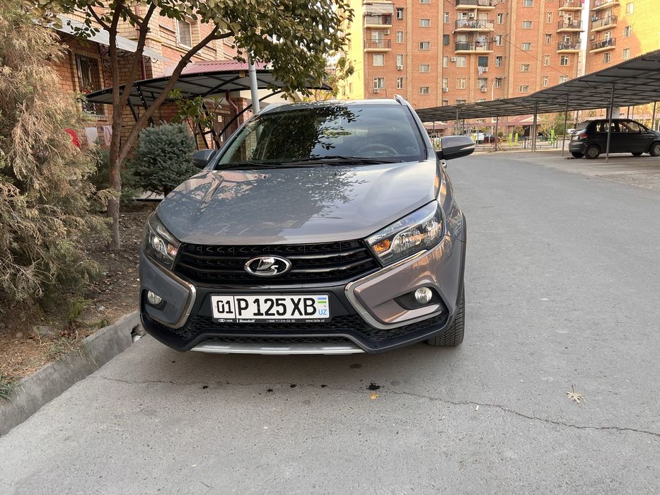 Lada vesta cross sotiladi
