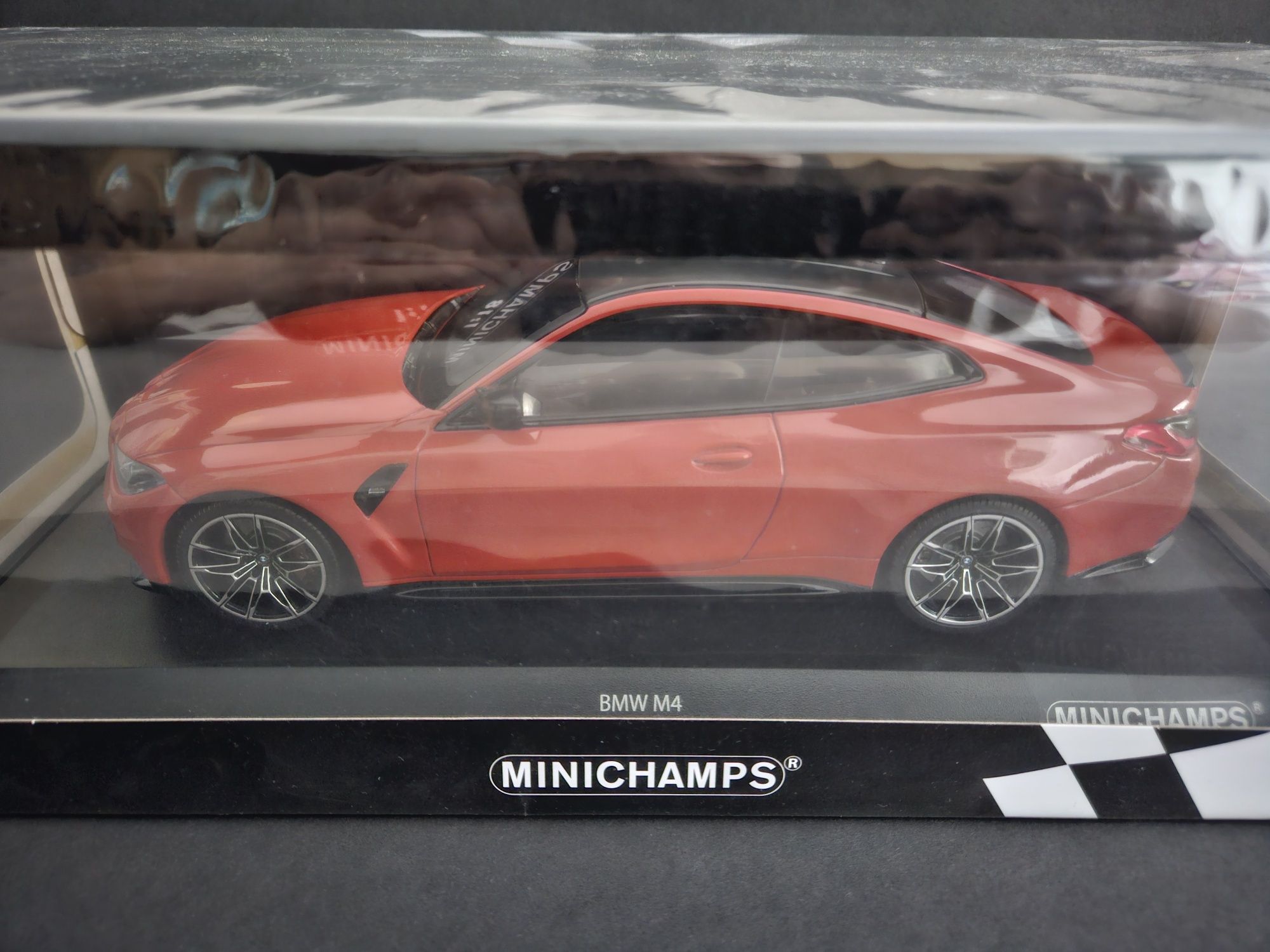 Macheta BMW M4 2020 1/18 Minichamps