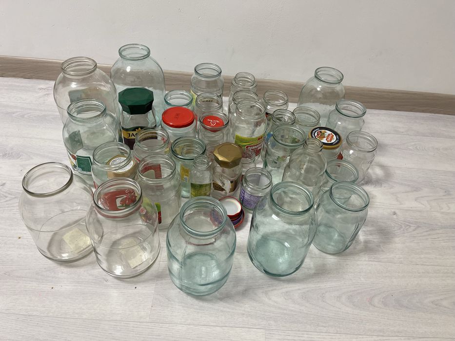 Банки стеклянные. Бесплатно