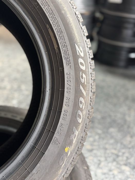 2 anvelope Pirelli Cinturato Winter 2 205/60 R16 96H M+S ca noi 2024