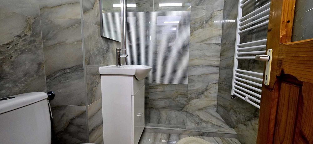 Proprietar, închiriez apartament Târgoviște strada Vlad Tepes Micro 11