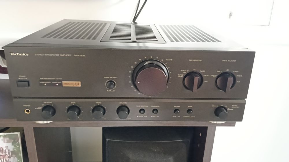 Amplificator su vx 820