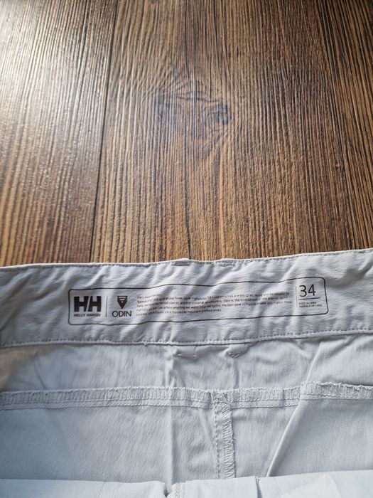 Страхотен мъжки туристически панталон HELLY HANSEN  размер 34