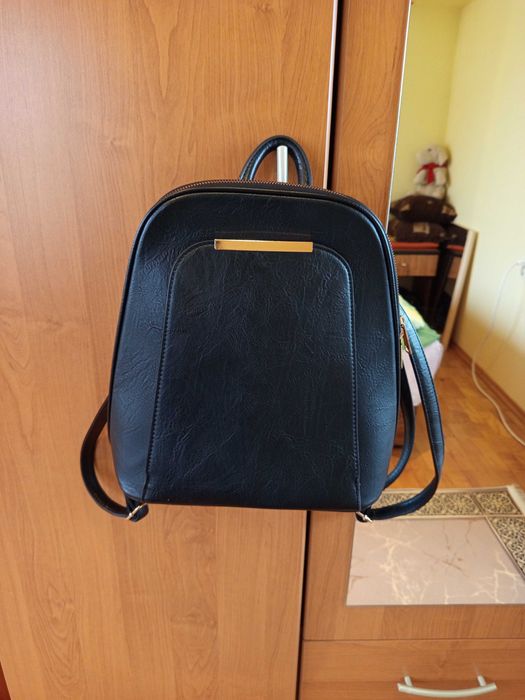 Дамска раничка за всеки ден