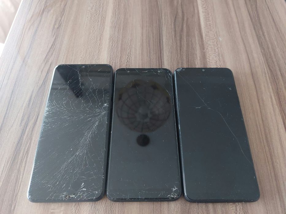 Телефони за части 30 лв за брой