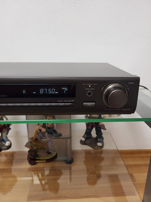 Radio Tuner Technics ST-GT650 Cap de serie