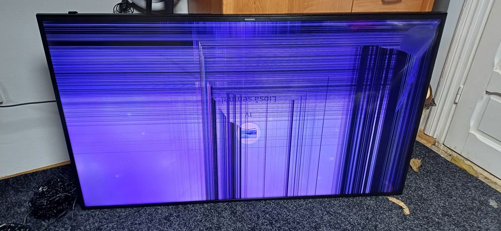 TV Samsung 139 cm- ecran spart