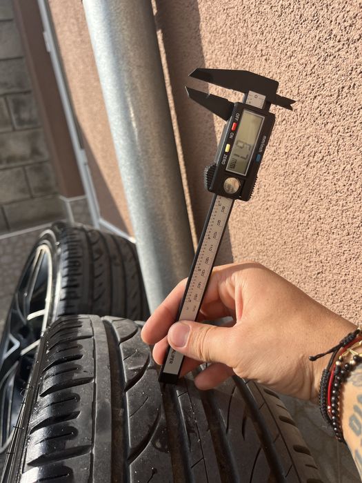Алуминиеви джанти Audi 5x112 18 66.6/57.1 с летни гуми 245/40/18