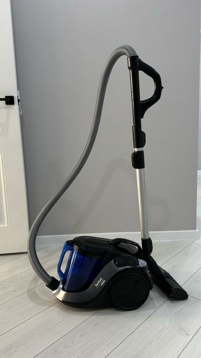 Продам пылесос б/у