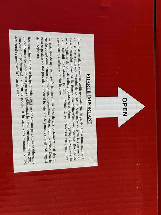 Vând boiler instant apă caldă + tubulatură evacuare inox