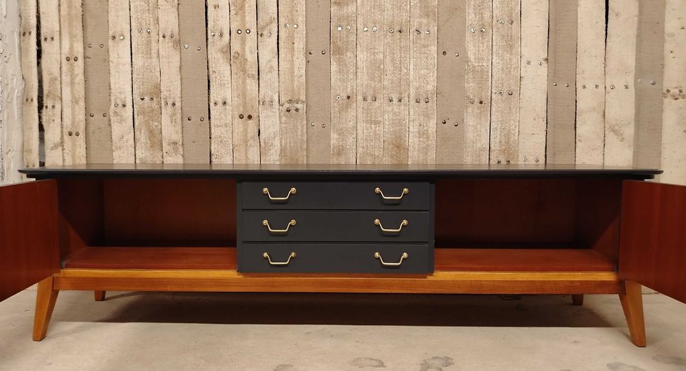 Comoda veche din lemn stil Mid Century Modern reconditionata /Servanta