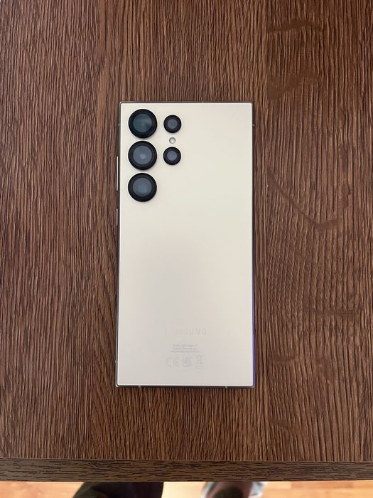 Telefon Samsung Galaxy S24 Ultra 256GB ca nou , impecabil