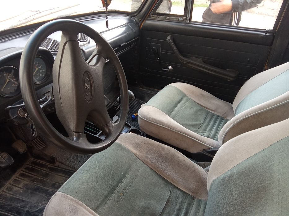 Прадаю машину ВАЗ 2011