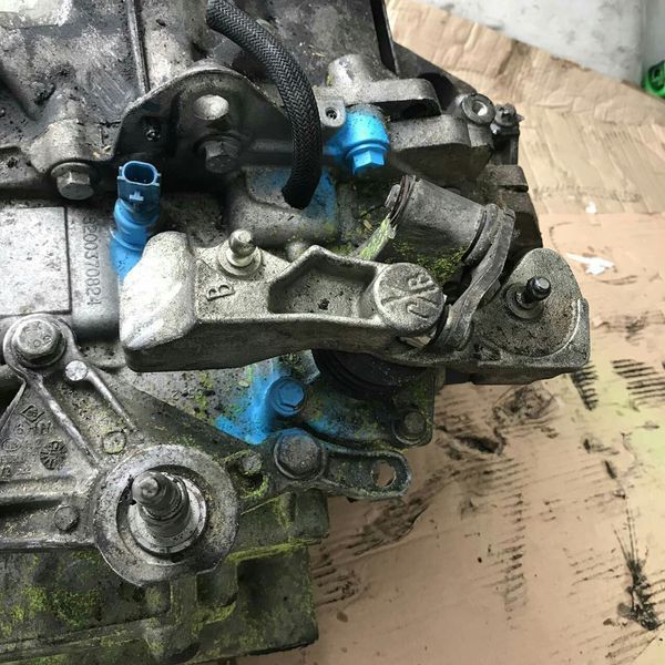 Скорости Рено Сценик 1.9дци 2005г. 6ск-Renault Scenic 1.9dci 6g