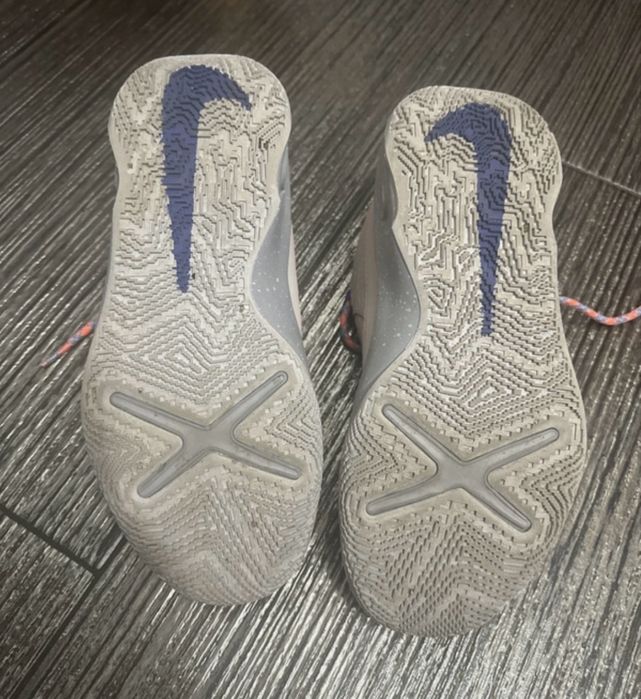 Adidasi Nike dama