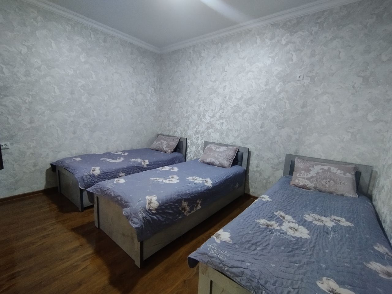 Dacha Oqtosh Oilaviy