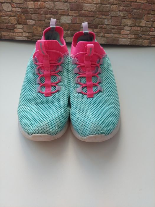 Adidași fete Sketchers textili nr 34